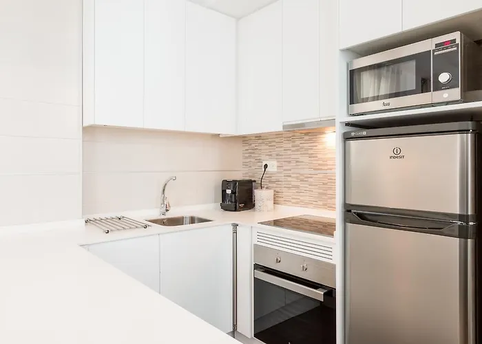 Aparthotel Bibo Oro Del Darro 4*